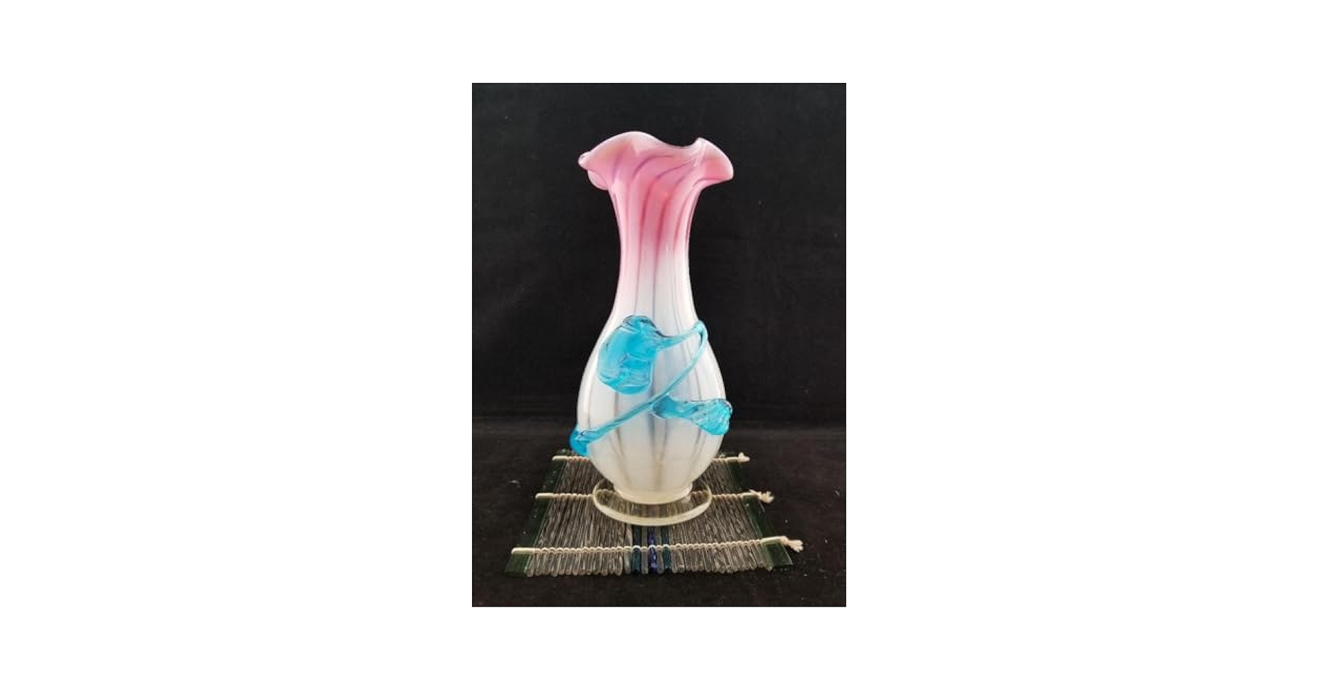 希少品 和ガラス 三色花瓶　明治 大正頃　無傷完品 Amazon.co.jp: 品 和ガラス 三色花瓶 明治 大正頃 無傷完品 : ホビー